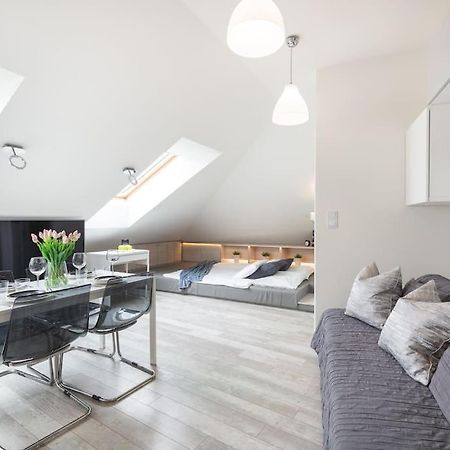Modern & New Place Next To Wawel Castle & Vistula คราคูฟ ภายนอก รูปภาพ