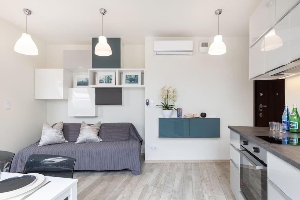 Modern & New Place Next To Wawel Castle & Vistula คราคูฟ ภายนอก รูปภาพ